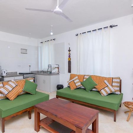 Bali House Apartamento Melinde Exterior foto