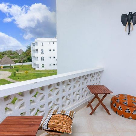Bali House Apartamento Melinde Exterior foto
