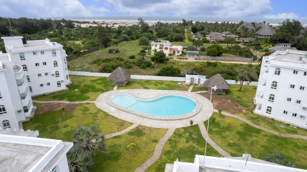 Bali House Apartamento Melinde Exterior foto