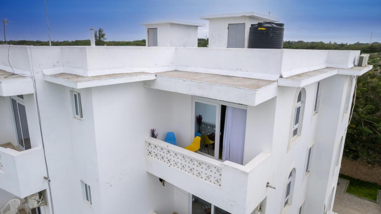 Bali House Apartamento Melinde Exterior foto